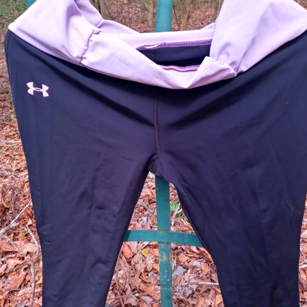 Underarmour w omens Capri sport pants